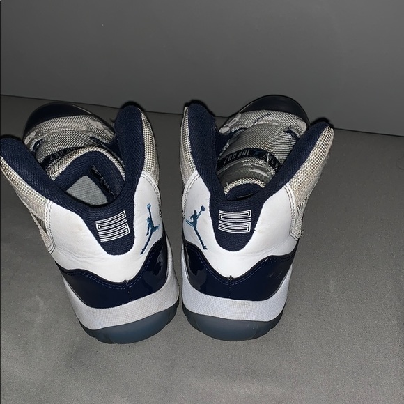 Shoes size 2.5 - Picture 3 of 4